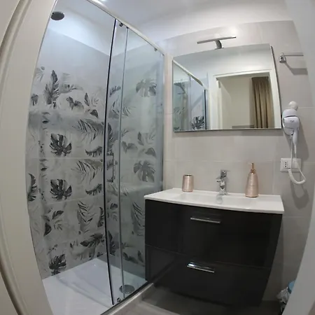 Maison Nilo 15 Bed & Breakfast 3*